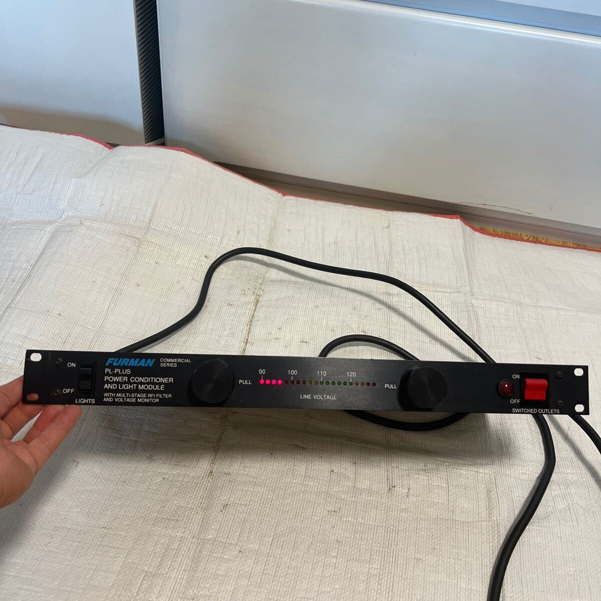 FURMAN FURMAN PL-PLUS パワーコンディショナー 現状品 PL-PLUS J 電源