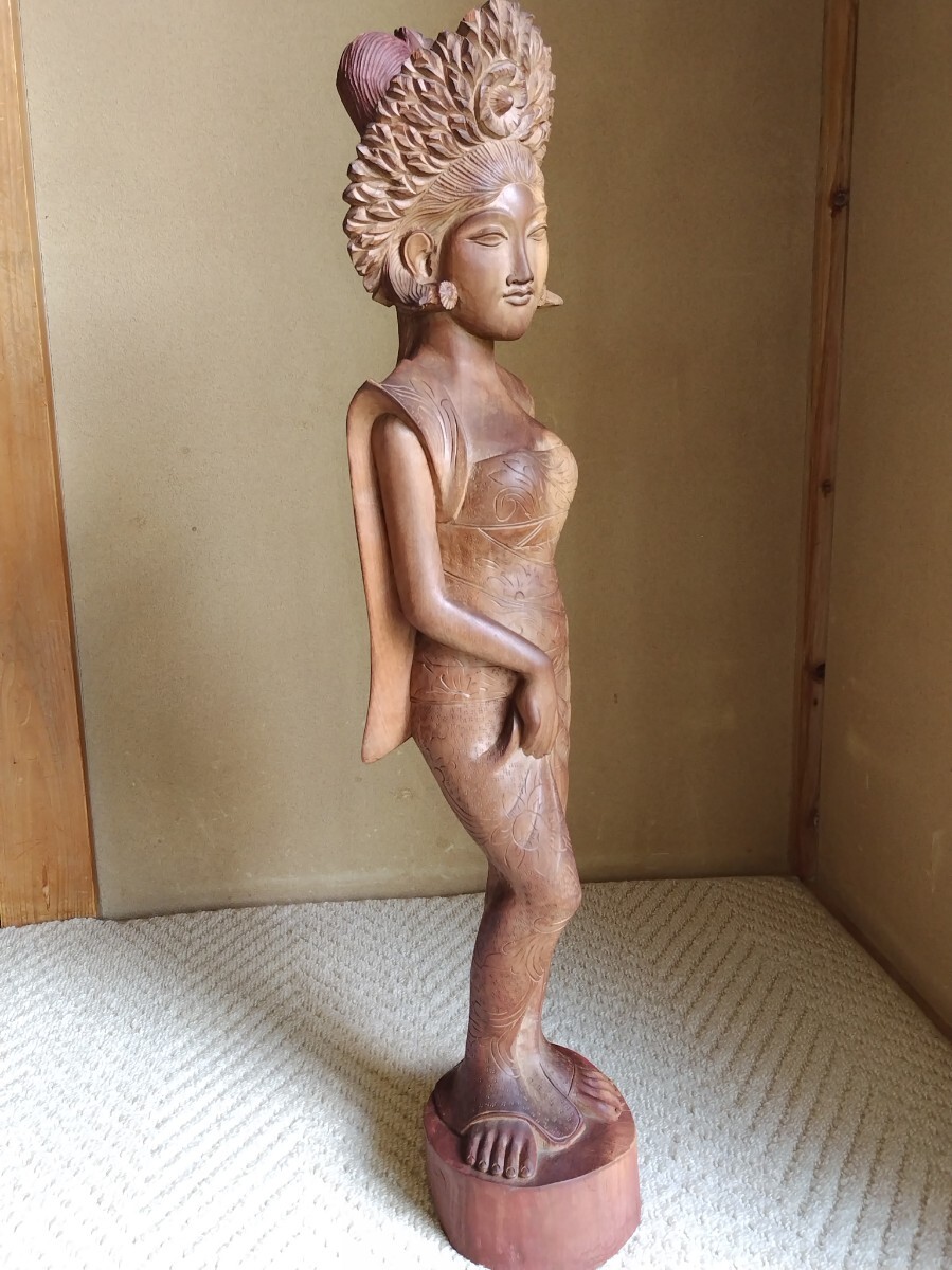 A1686 バリ島 女神立像 天然銘木 東洋彫刻 インドネシア 置物 彫刻 木彫