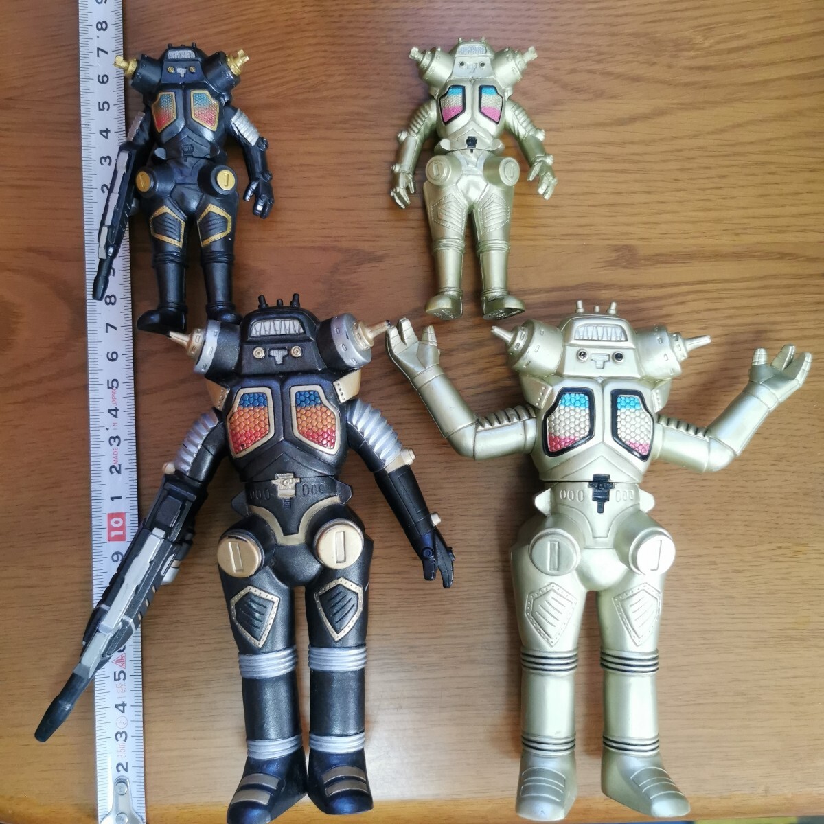 ノンタルジックヒーローズウルトラ怪獣シリーズ フィギュア ソフビ