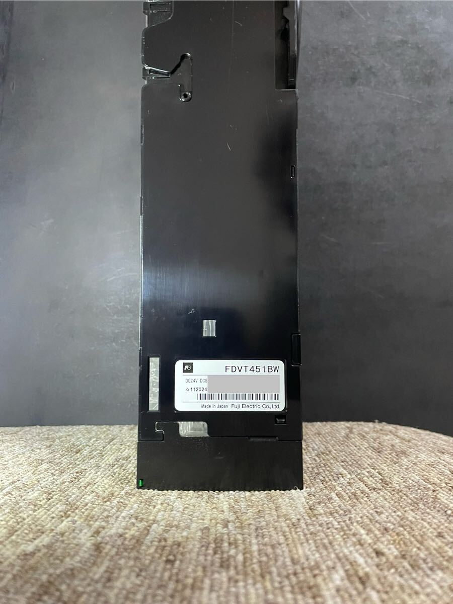 高価格設定対応済 令和新500円対応 富士電機製 コインメック