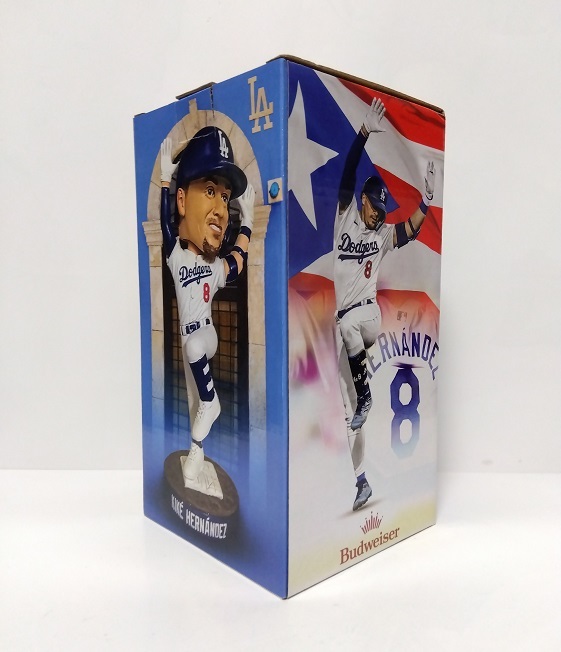 キケヘルナンデスのボブルヘッド 今日の来場者特典はキケヘルナンデス