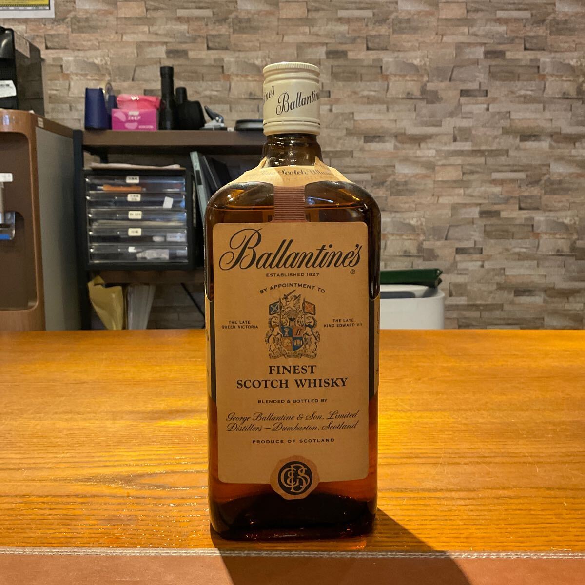 バランタイン ファイネスト 赤青紋章 760ml 43% 未開栓 古酒 スコッチ
