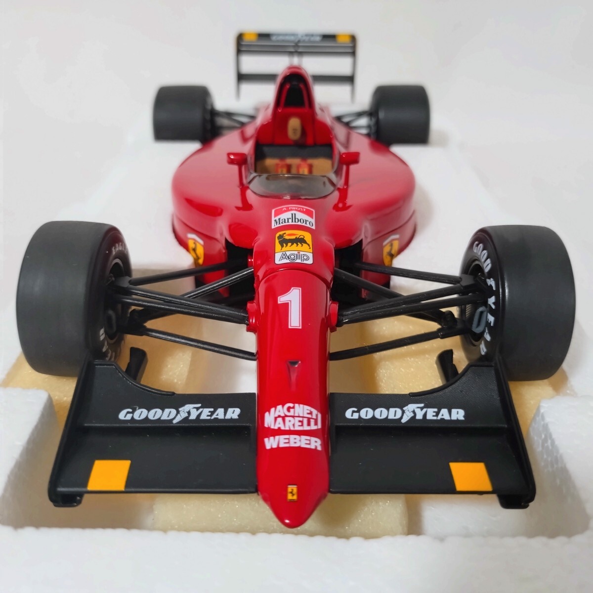 エグゾト 1/18 フェラーリ 641/2 ポルトガルGP 1990エグゾト 1/18