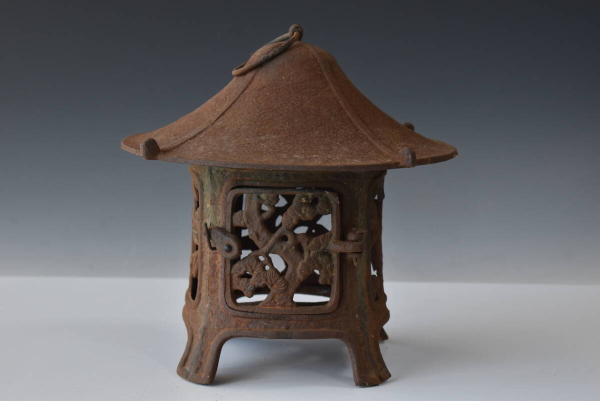 鉄灯籠 鉄製 古鉄 燈篭 吊灯籠 レトロ 鉄灯籠 灯篭 鉄製 燈籠 灯籠