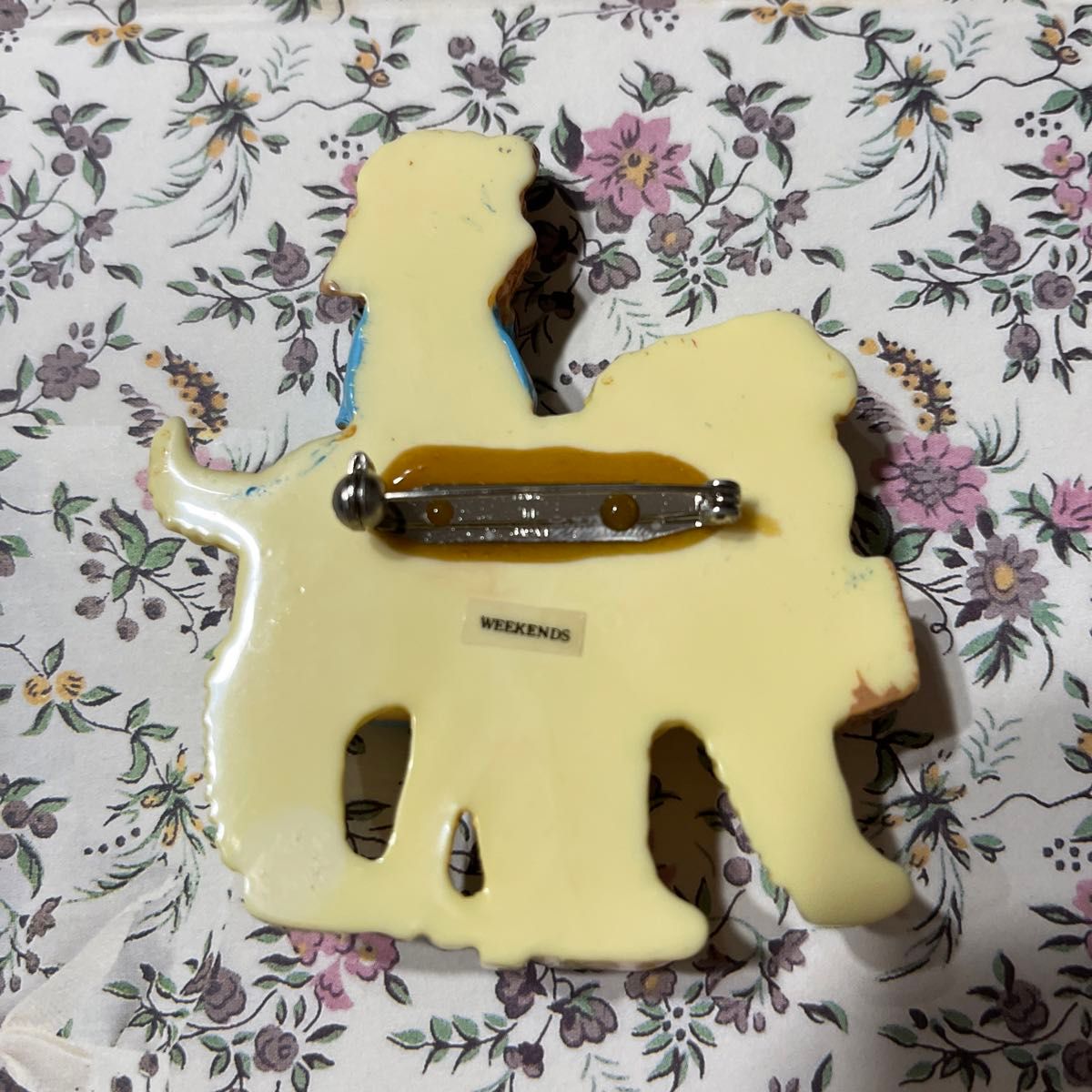 80年代 希少 WEEKENDS ウィークエンズ ブローチ 当時モノ オリーブ少女