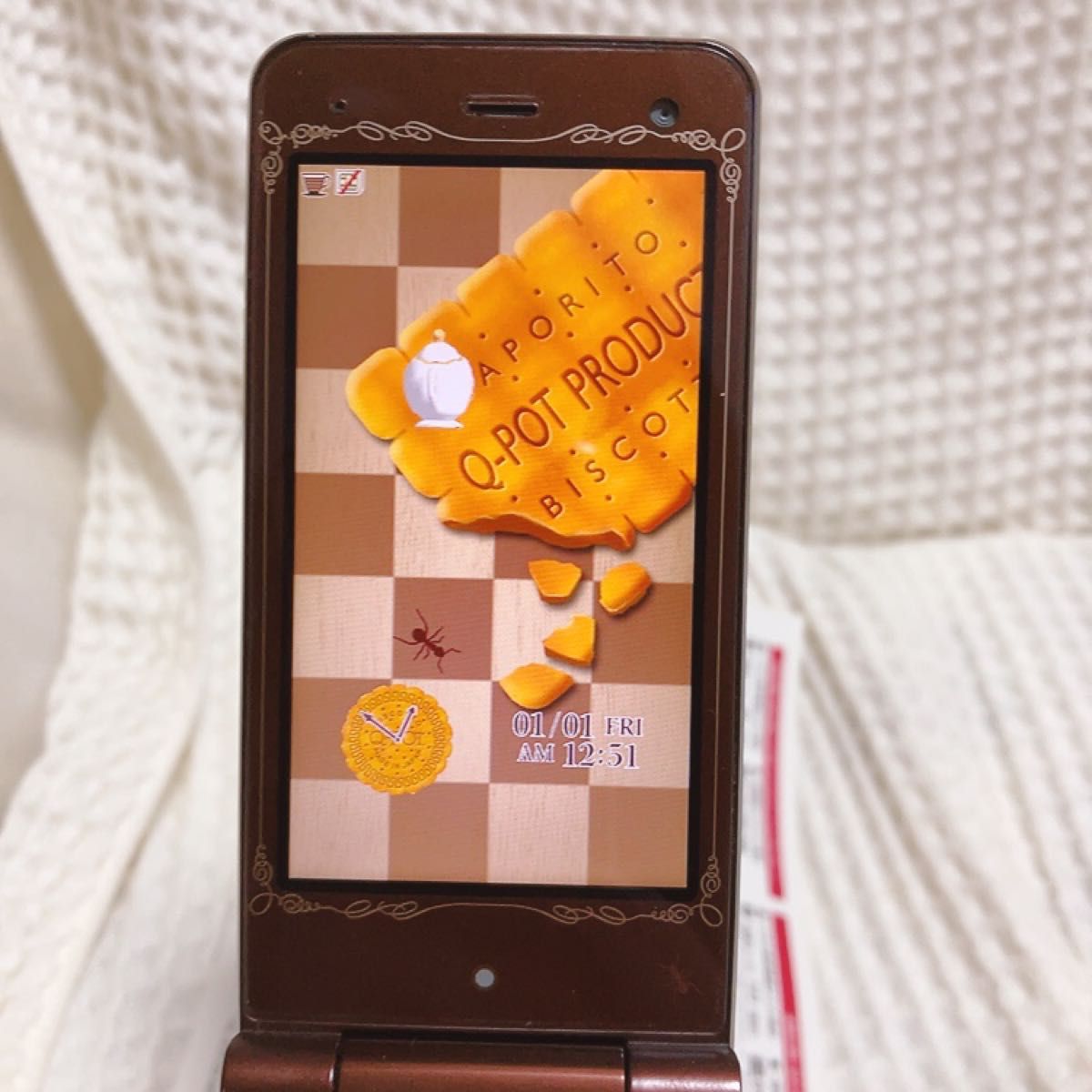 docomo Q-pot phone SHARP SH-04C 限定 チョコレートビスケットver
