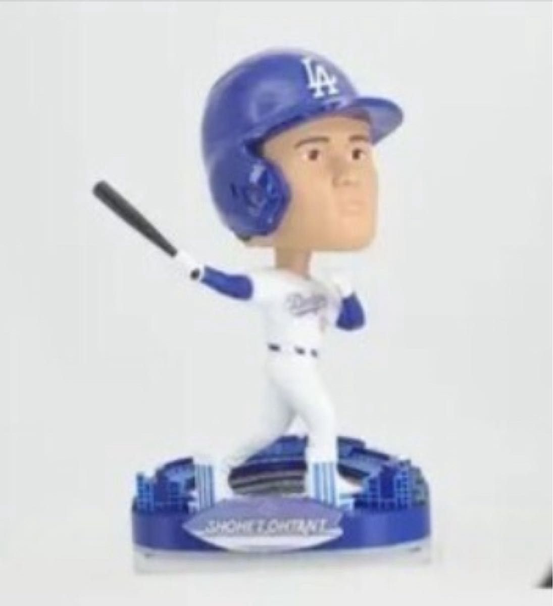大谷翔平 デコピン・ボブルヘッド／限定1024個・シリアルナンバーあり