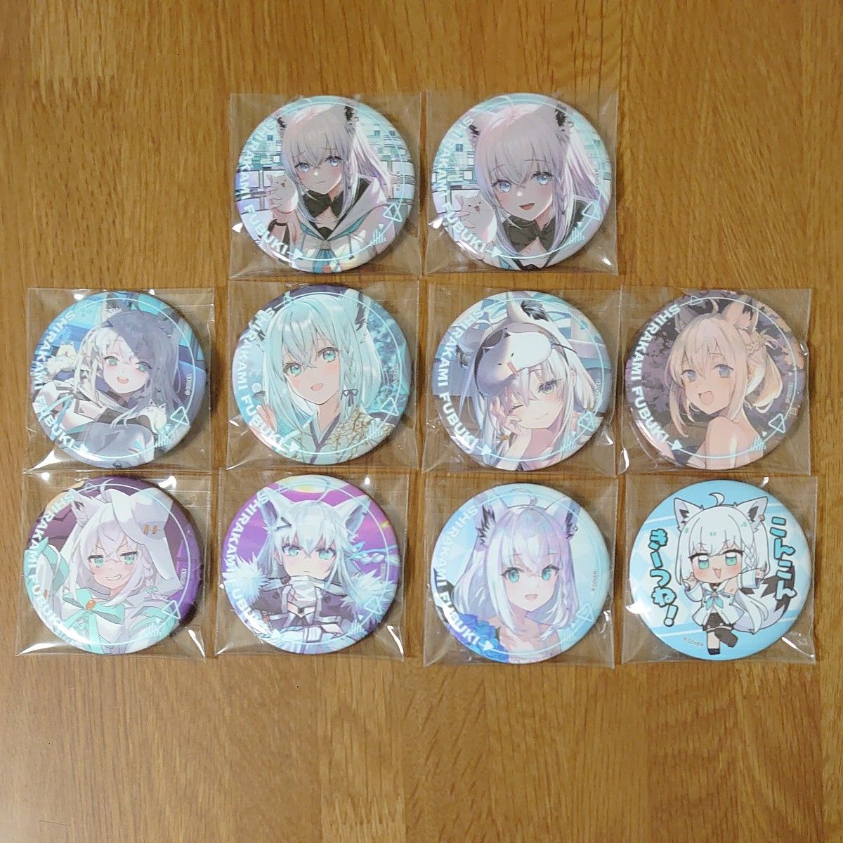 Art Selection- 白上フブキ オンリー缶バッジ 全10種 ホロライブ