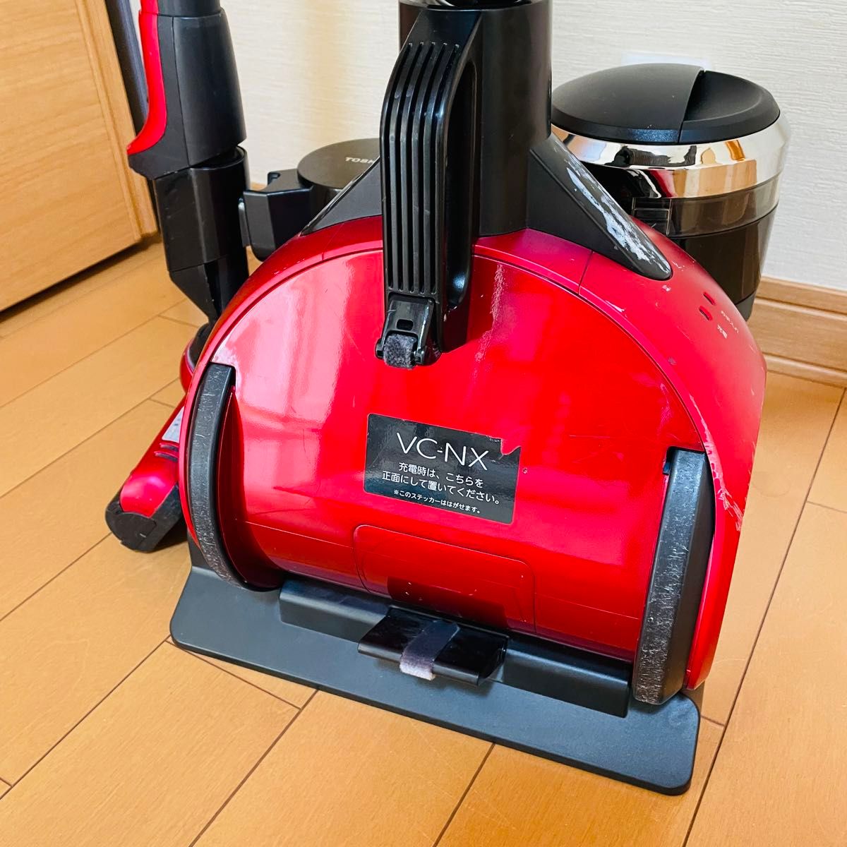 TOSHIBA東芝 キャニスター型コードレス掃除機 VC-NXS2 ダスト