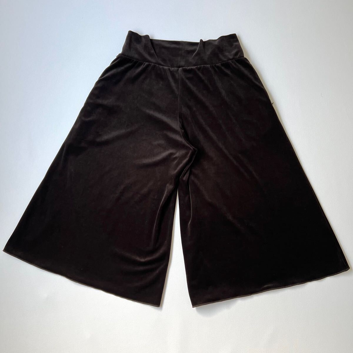 美品FOXEY NEWYORK ニットパンツワイドガウチョ38 黒