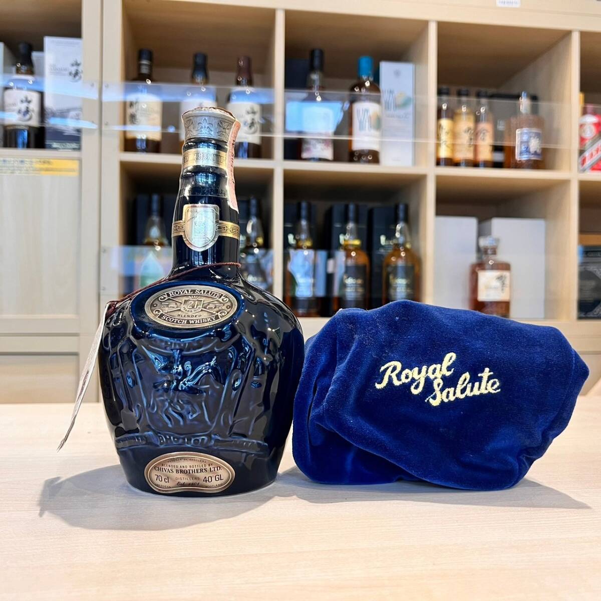 未開栓 ロイヤルサルート 21年 700ml 40度 茶 陶器 総重量約1270g