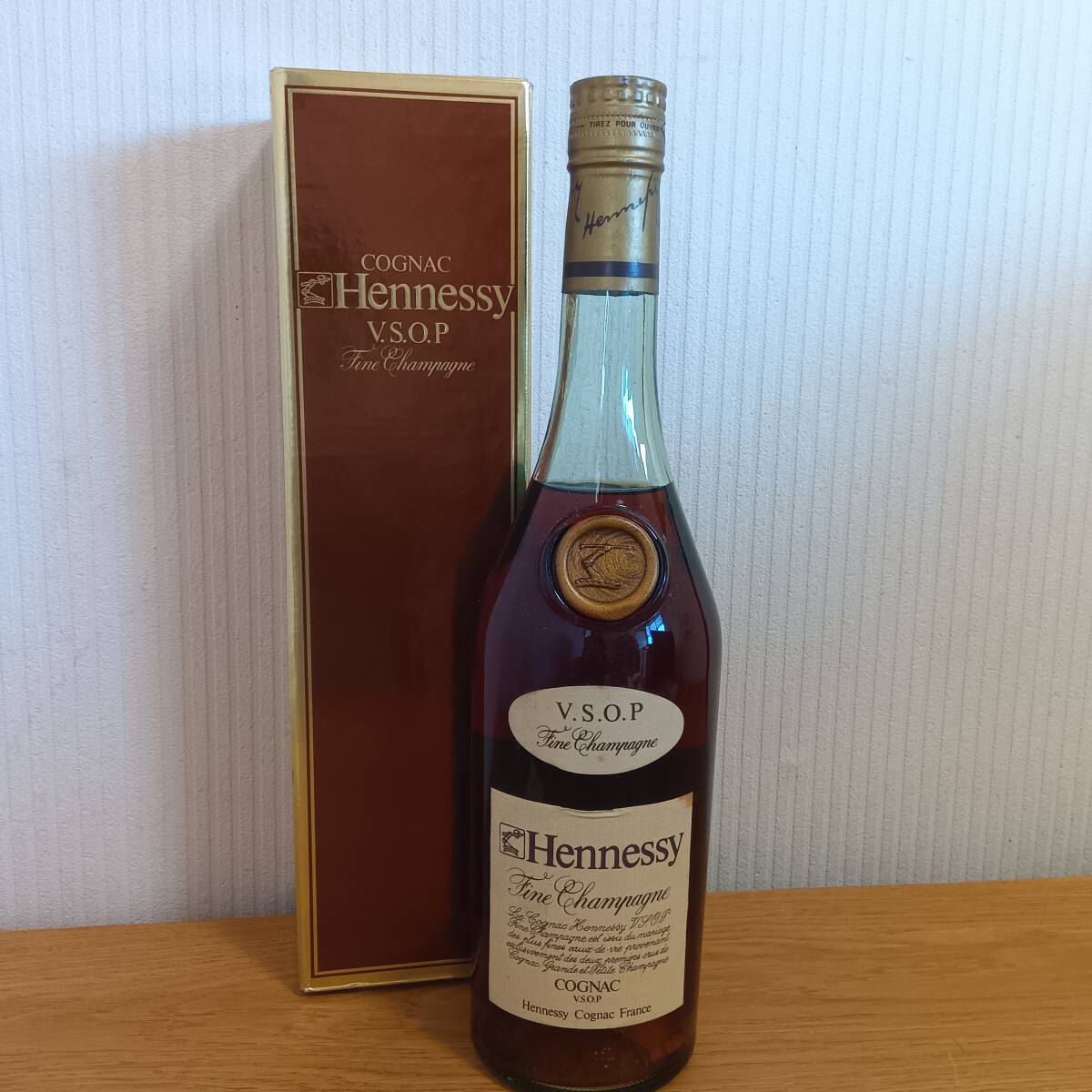 未開栓 Hennessy ヘネシー VSOP コニャック 1000ml 箱入り