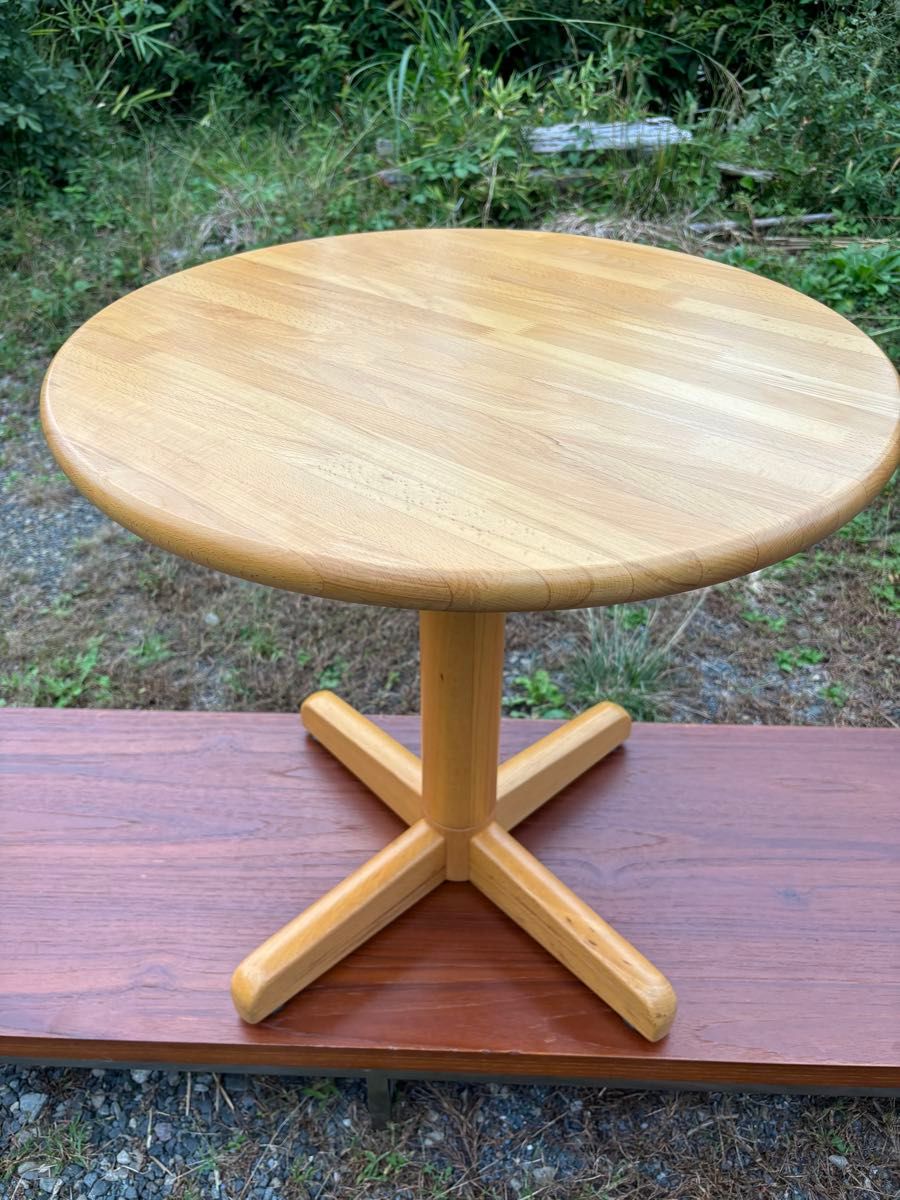 飛騨産業 キツツキマーク octagon table カフェテーブル 【公式通販】