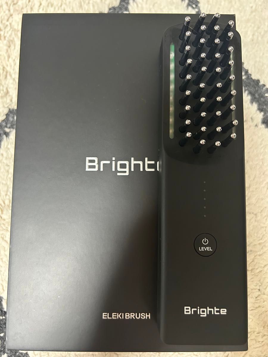 ほぼ未使用】Brighte ELEKI BRUSH 美顔器 Amazon.co.jp: 【佐々木希