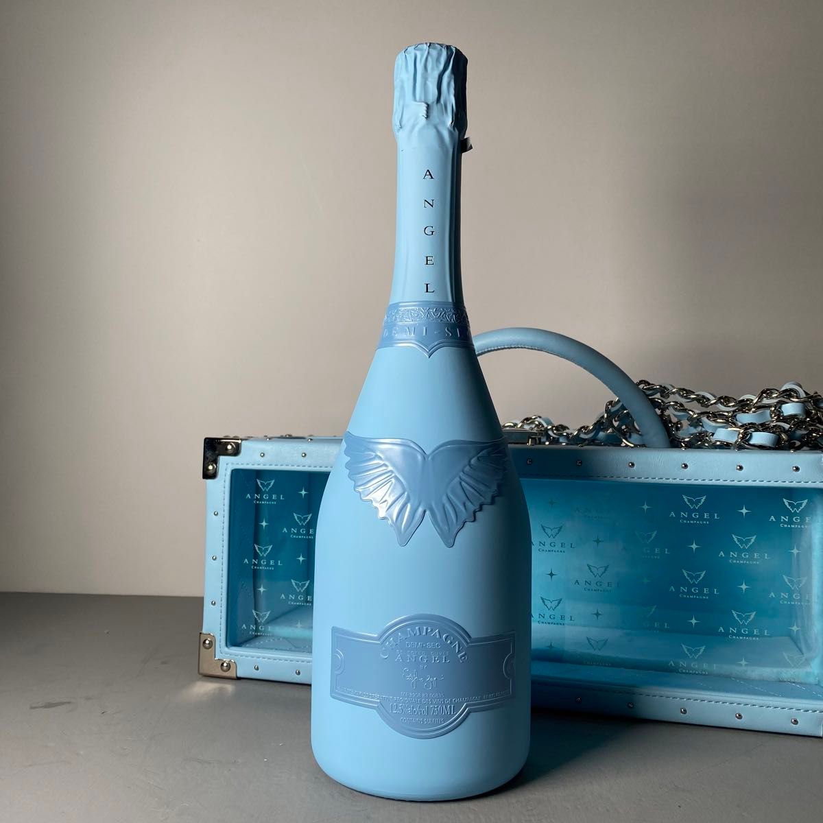 未開栓】エンジェル ドゥミセック 水色 レザータイプ エンジェル