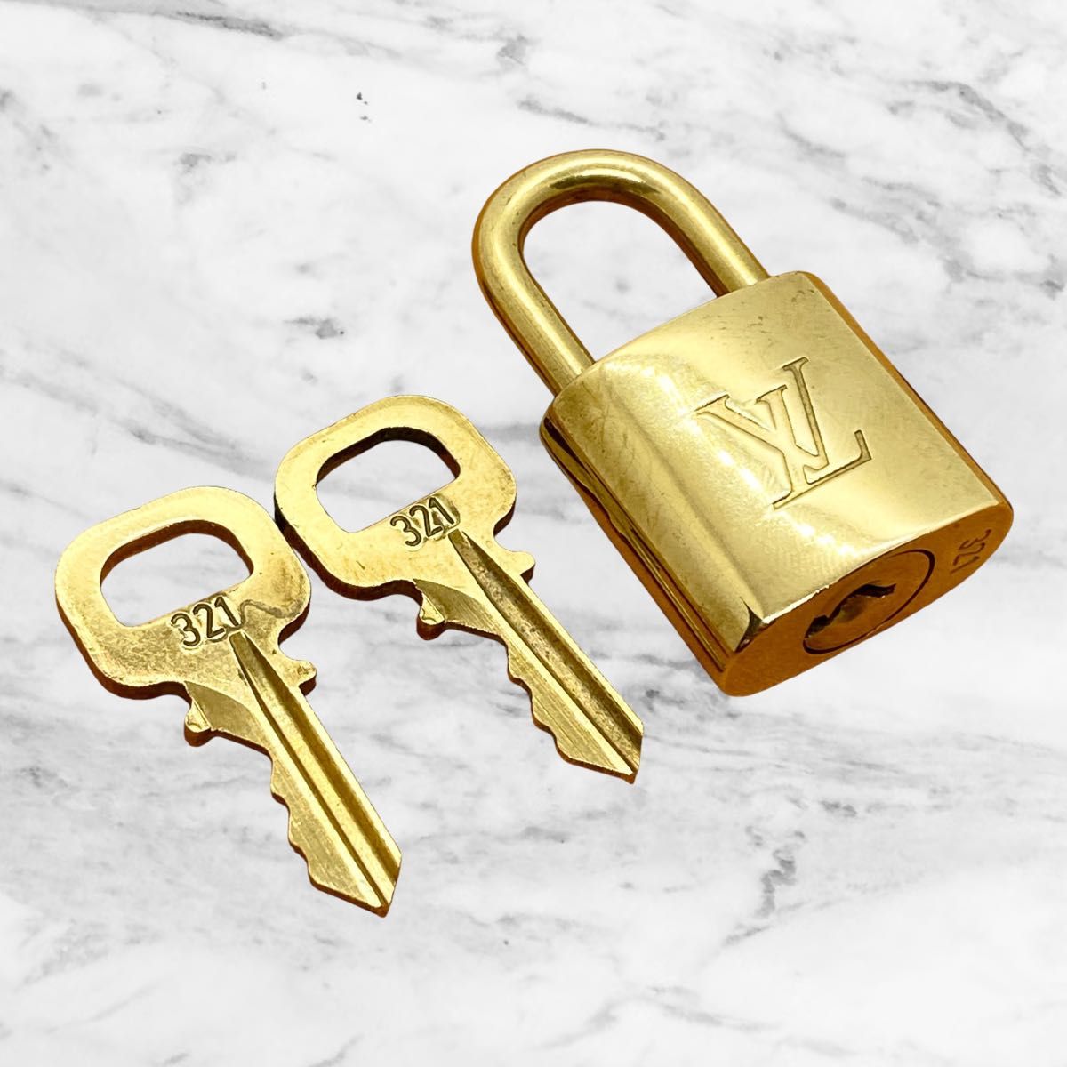 LOUIS VUITTON ルイヴィトン カデナ パドロック 南京錠 鍵 ヴィトン
