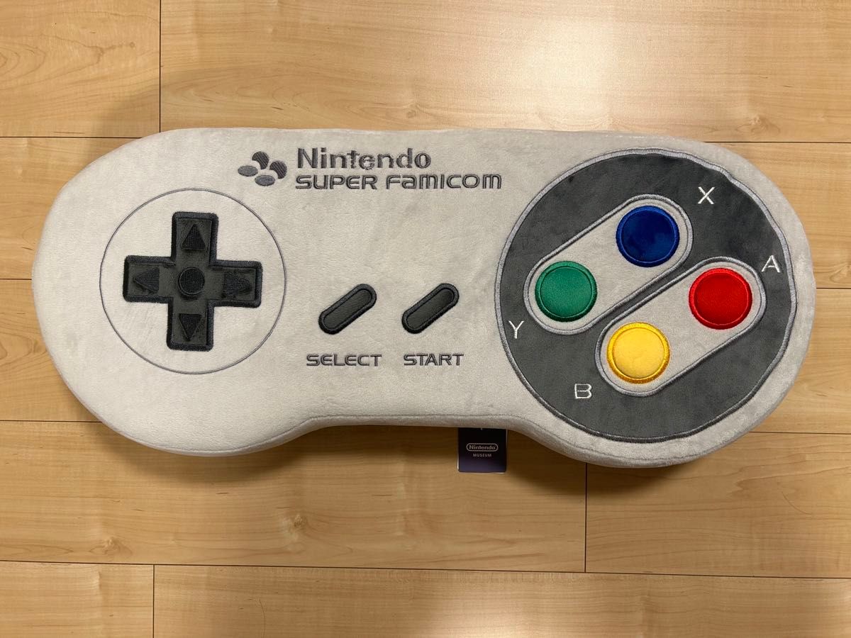 Nintendo スーパーファミコン コントローラークッション ニンテンドー