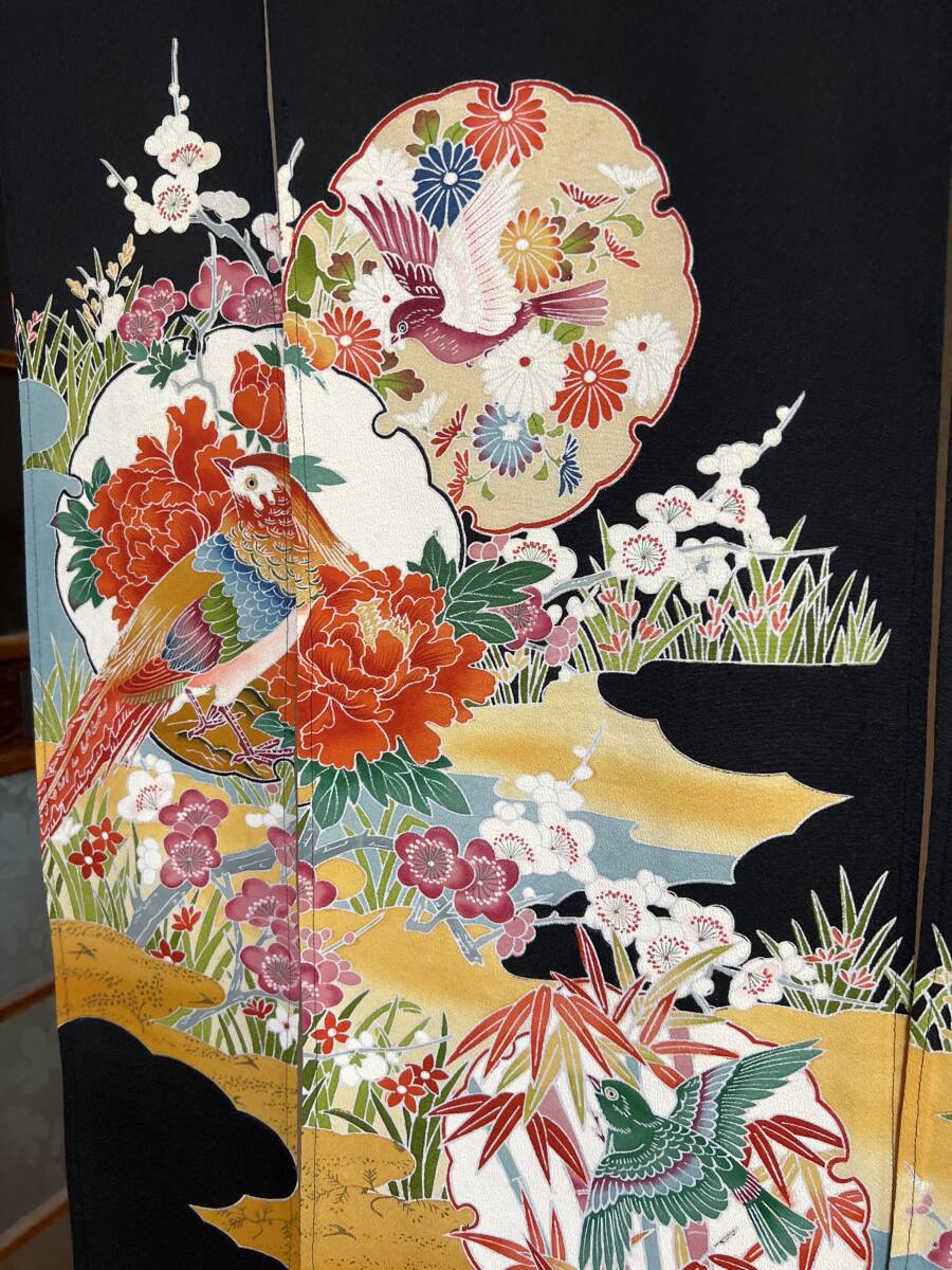 横~122 丈~126 のれん~着物リメイク 鳳凰 花柄 タペストリー 黒留袖
