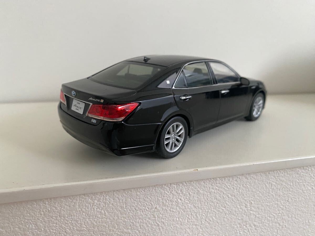 送料込み トヨタ クラウン アスリート 1/30 前期 非売品 カラー