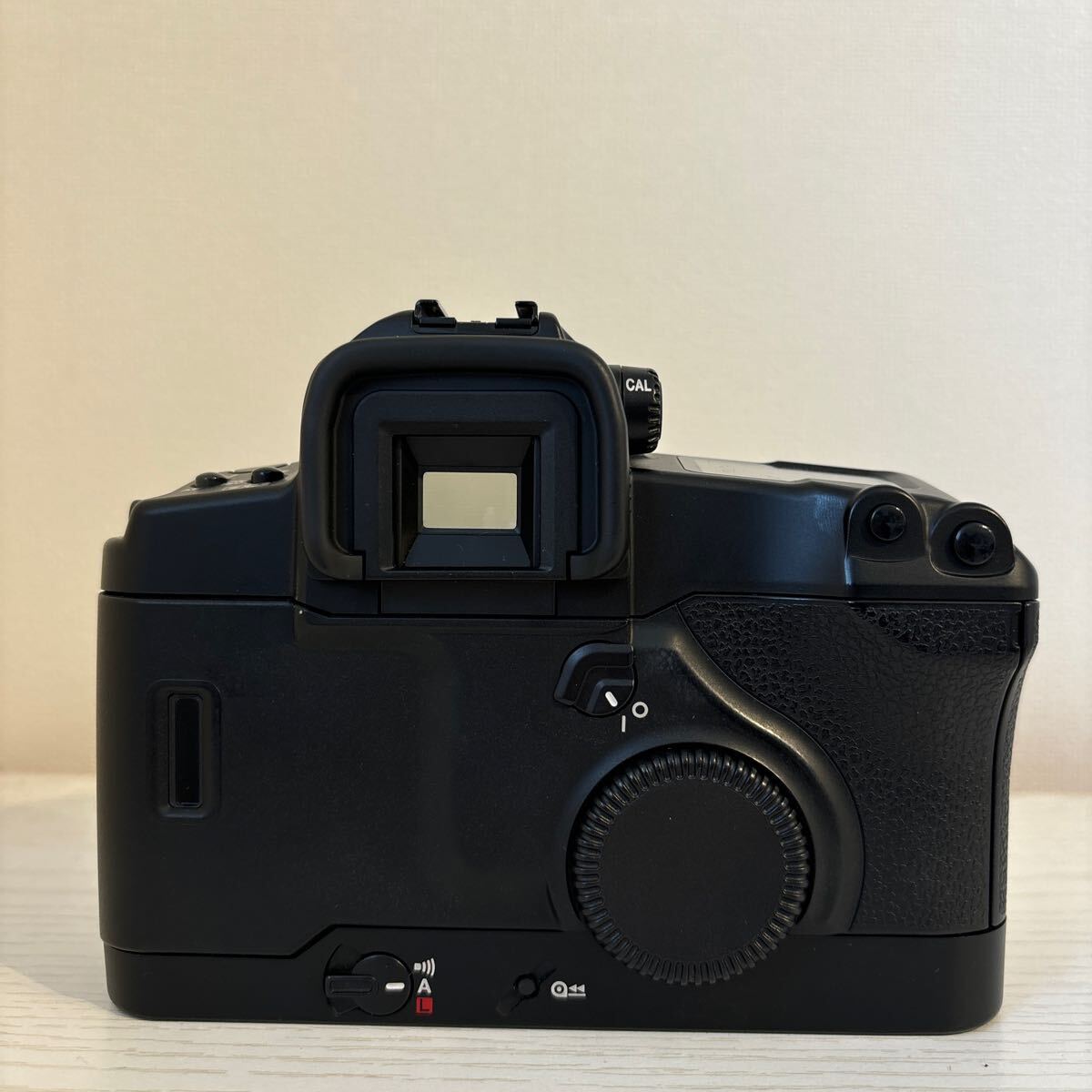 Canon EOS3 フィルムカメラ ボディ キャノン 一眼レフカメラ