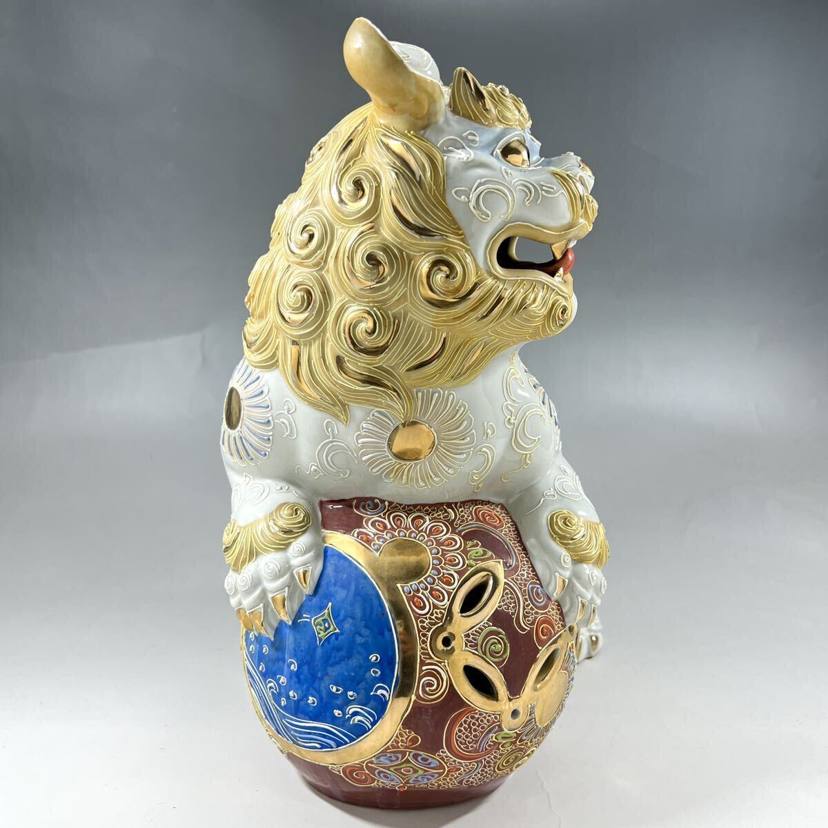 蔵出し 玉乗り獅子 九谷焼 狛犬 金彩 唐獅子 置物 古美術 古九谷