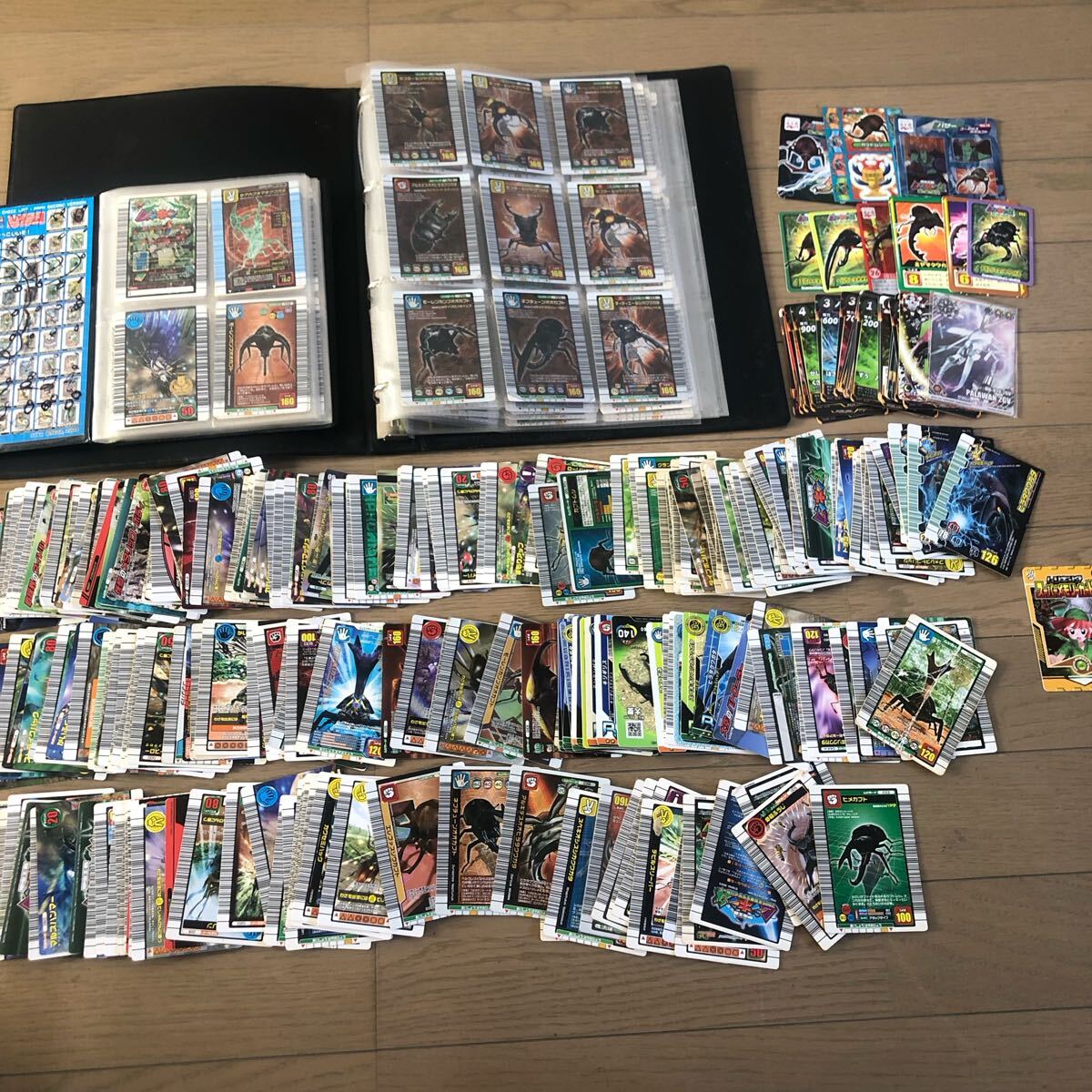 ムシキング まとめ売り ムシキング まとめ売り 約300枚 ムシキング 160