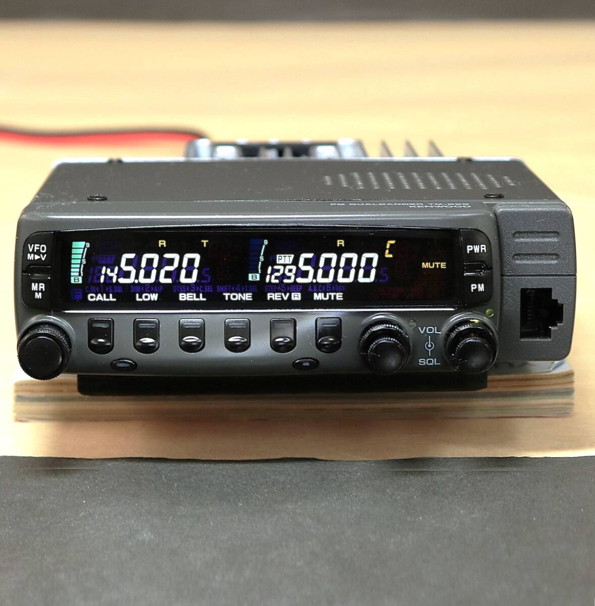 TM-833 430/1200MHz FMモービル機 ケンウッド 希少 1200MHz機