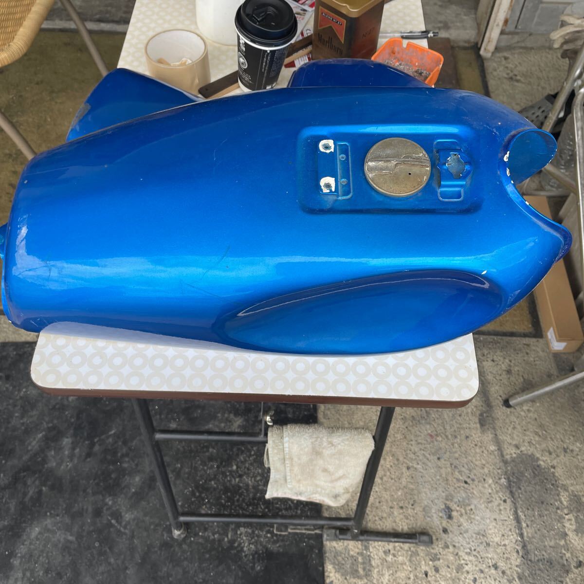 ホンダCB125JX ガソリンタンクとサイドカバー