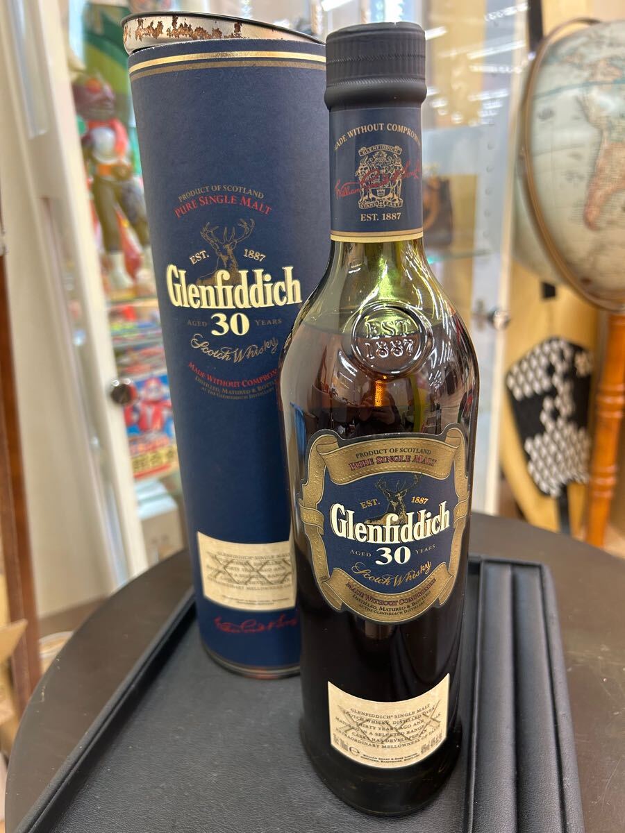 グレンフィディック 30年 Glenfiddich（グレンフィディック）30年 40