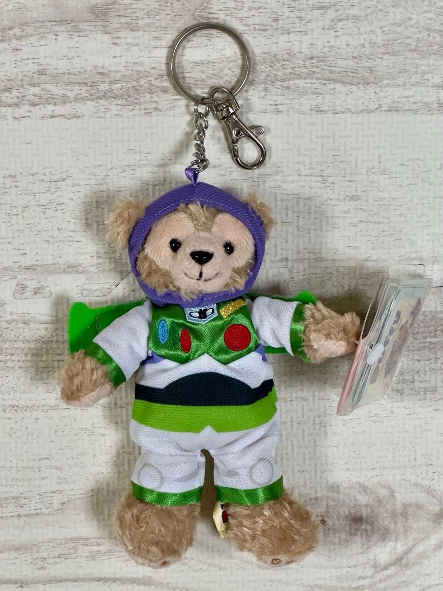 ダッフィー 人気 バズ・ライトイヤー 香港ディズニーランド ぬいぐるみ