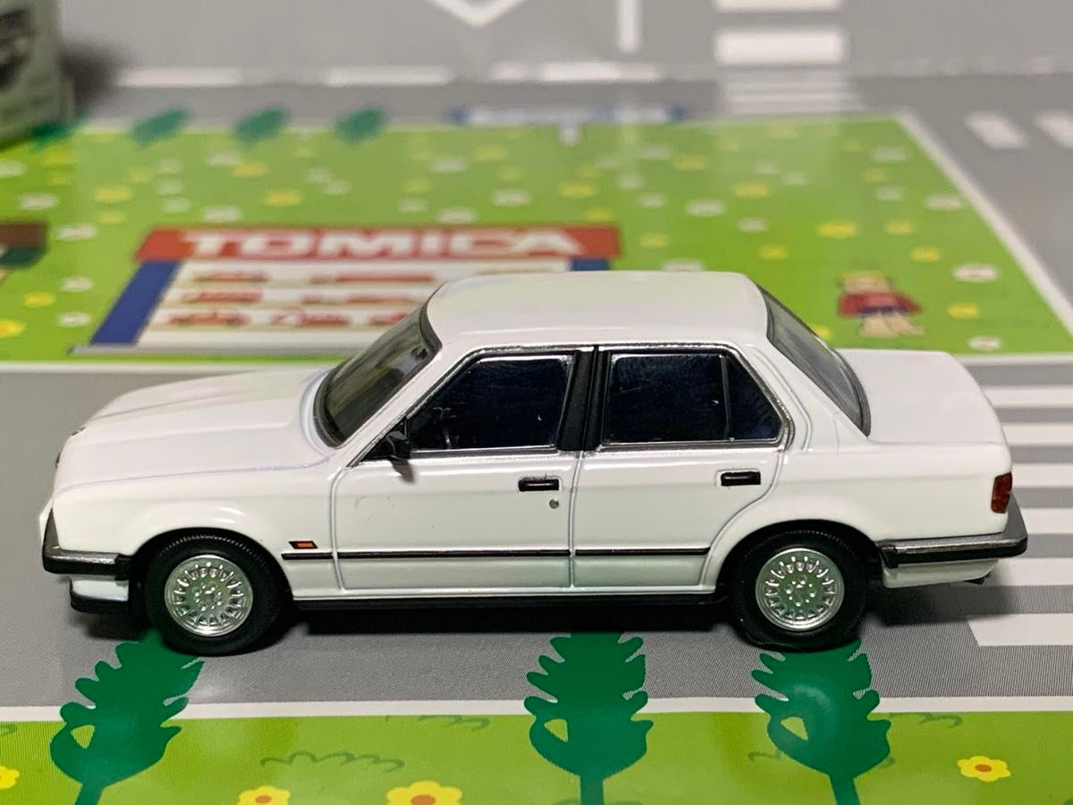 トミカリミテッドヴィンテージNEO LV-N93a BMW 325i 4ドア｜Yahoo