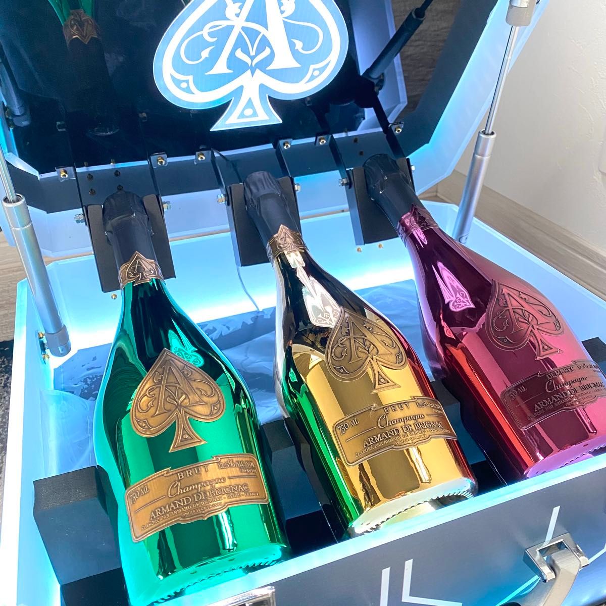 アルマンド アタッシュケース LED 信号機 レッド ゴールド グリーン