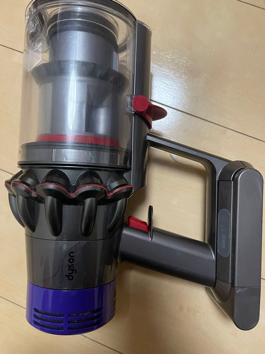 美品】Dyson SV12 Cyclone V10 本体 エコーモード72分 【公式通販】