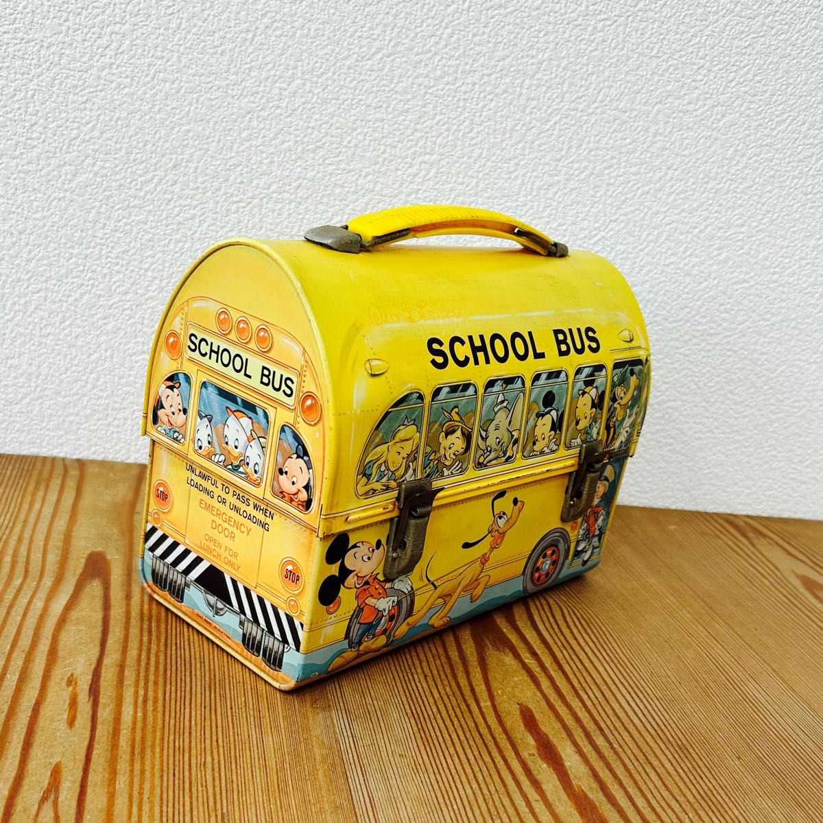 USA製 ディズニー ヴィンテージ スクールバス型ランチボックス ブリキ