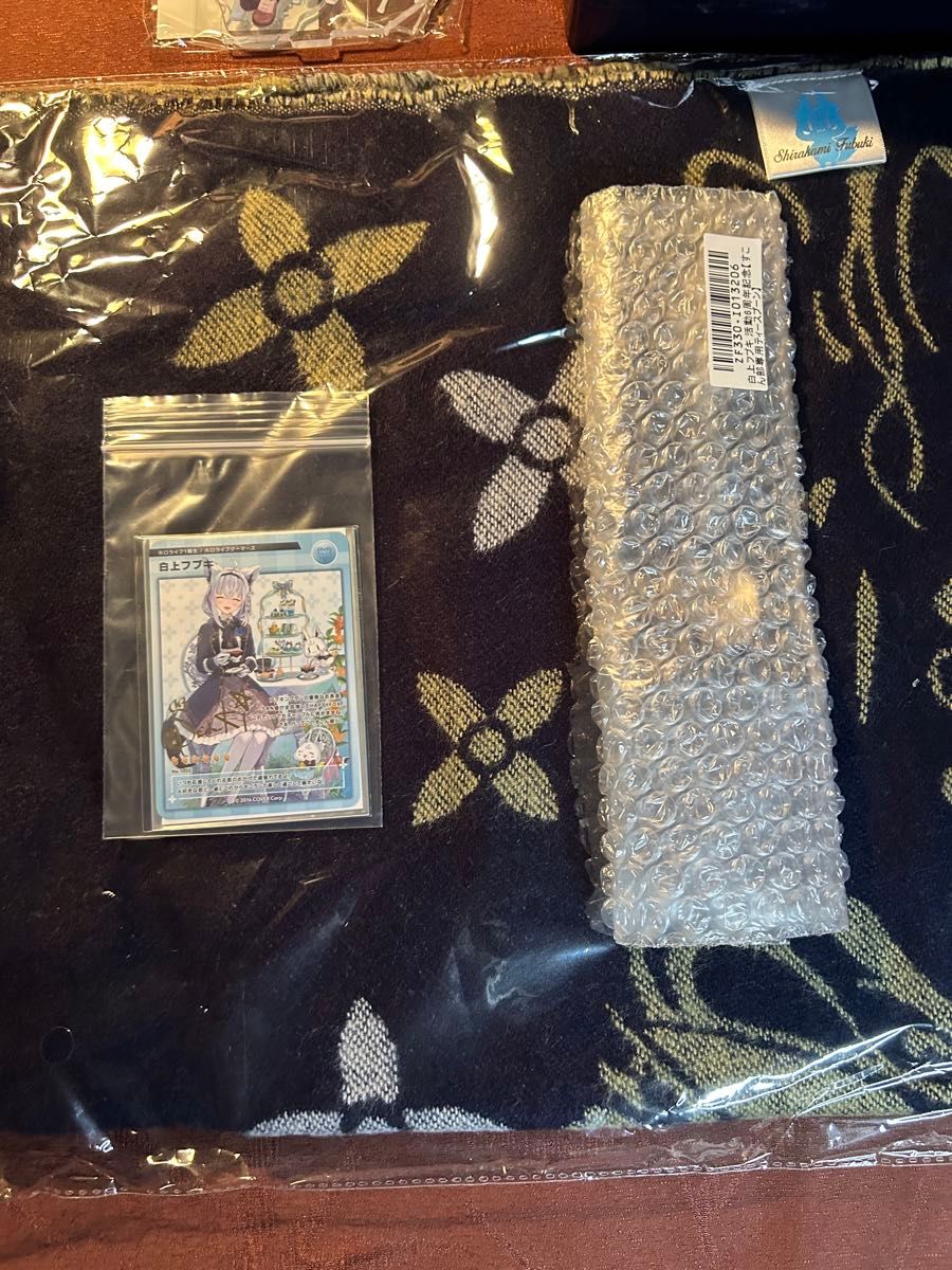 新品未開封】白上フブキ 活動6周年記念 フルセット(特典付き)｜Yahoo