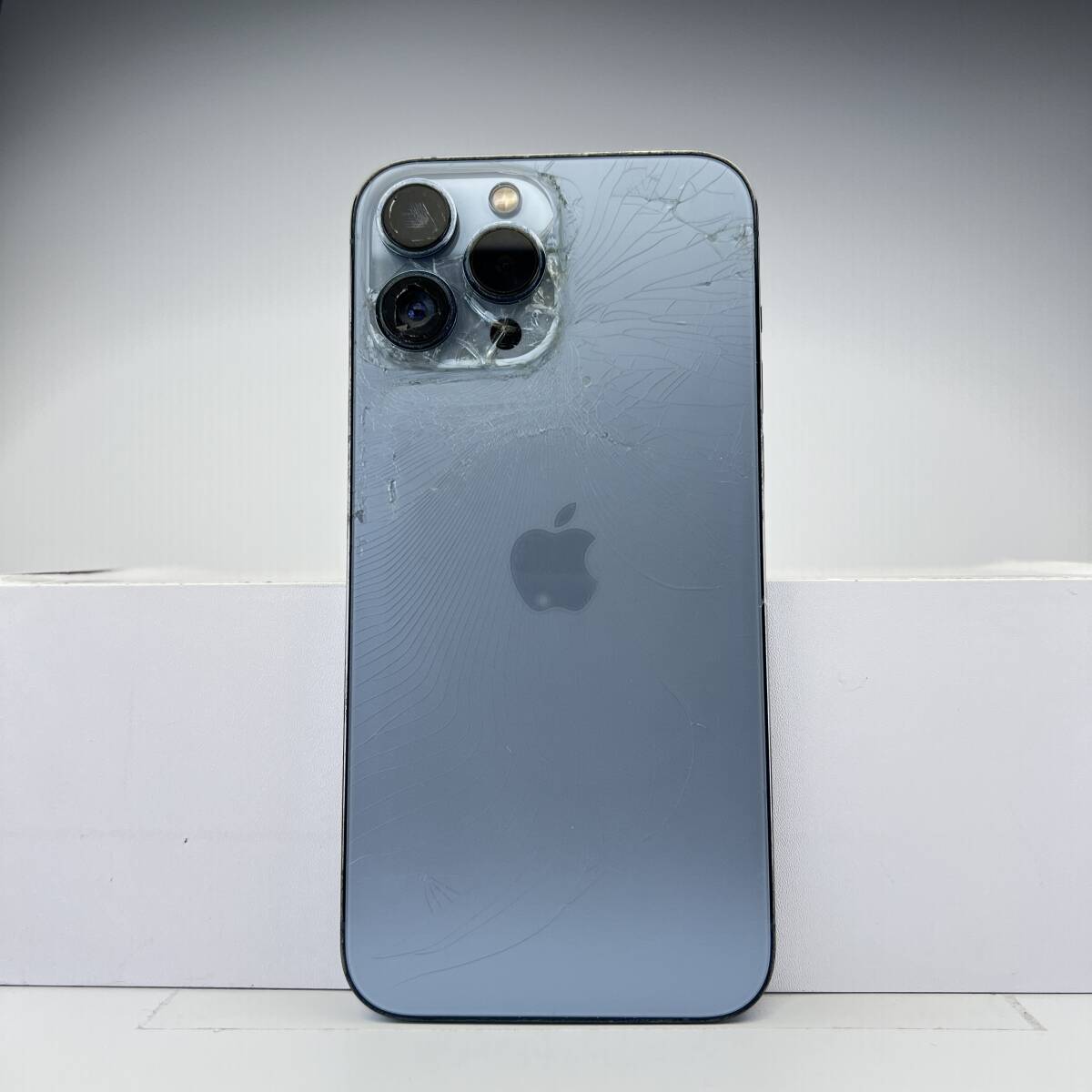 訳あり/ジャンク品】Apple iPhone13Pro 256GB ショップ ジャンク品