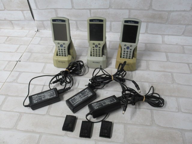 KEYENCE BT-UC30U 充電器 KEYENCE BT-UC30U 充電器 充電池用 ○KEYENCE (辛