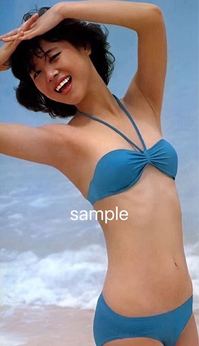 Yahoo!オークション - 松田聖子/水着/写真/A4サイズ/光沢/ポスター