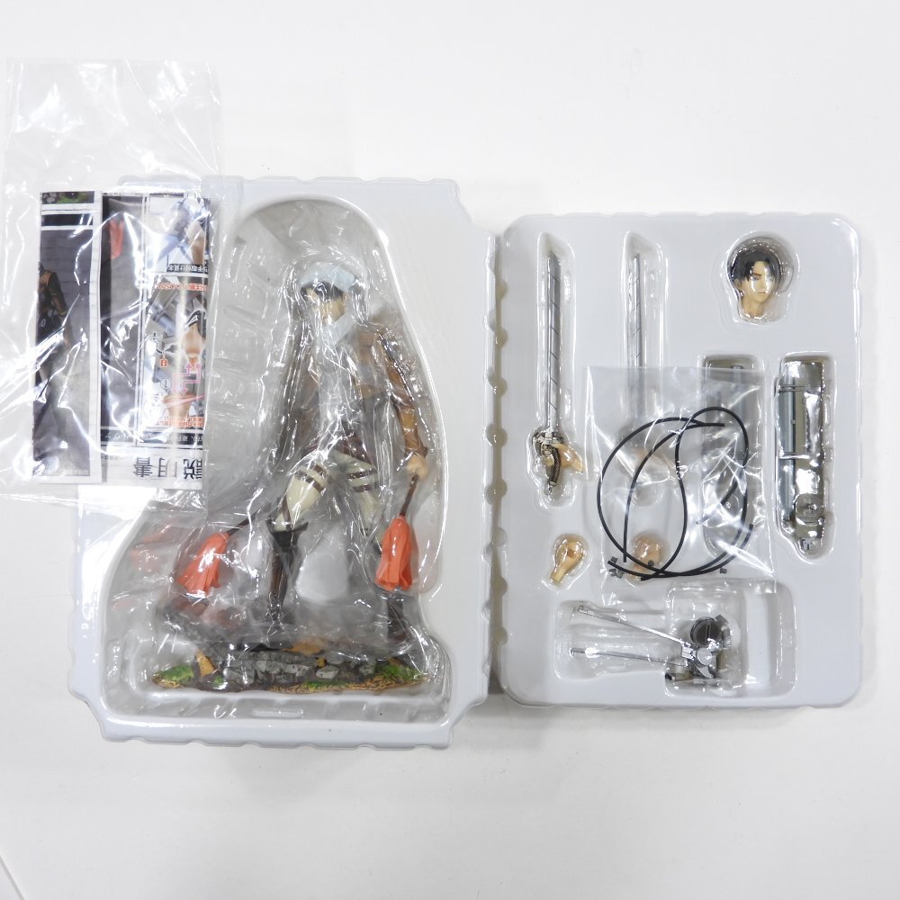 BRAVE-ACT 1/8 進撃の巨人 調査団 特別作戦班 兵士長 リヴァイ お