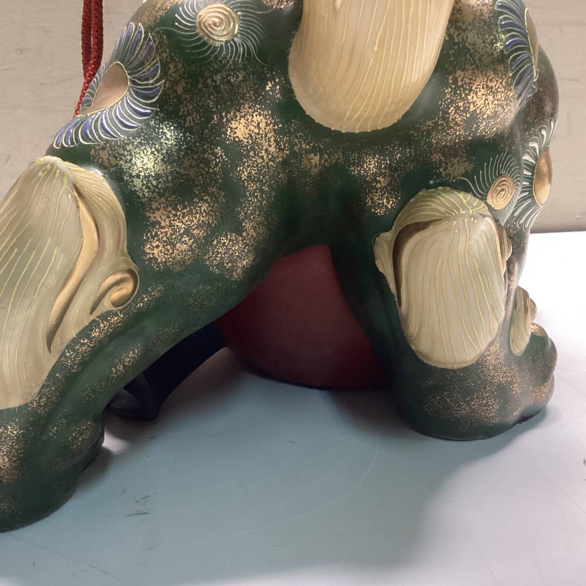 九谷焼 獅子 玉乗り獅子 置物 シーサー 高さ約38㎝ 陶器 縁起物