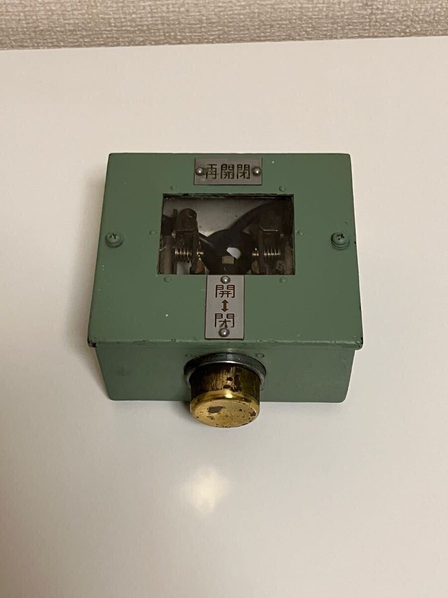 Yahoo!オークション - 東武鉄道 再開閉スイッチ ドアスイッチ 車掌スイ