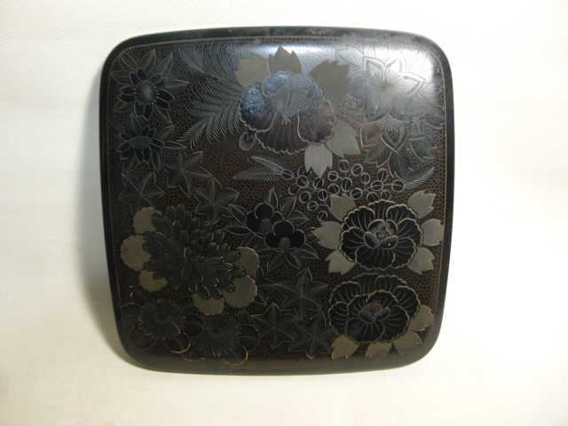 輪島塗 牡丹紋様 四段重箱 【公式通販】