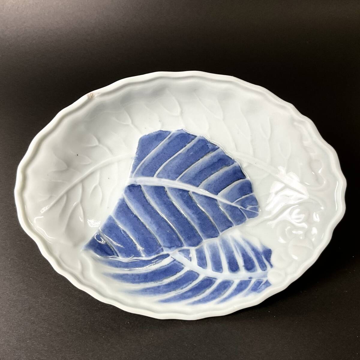 中国古美術 清の時代 粉彩軋道獅子文花瓶 乾隆年製 高さ42cm