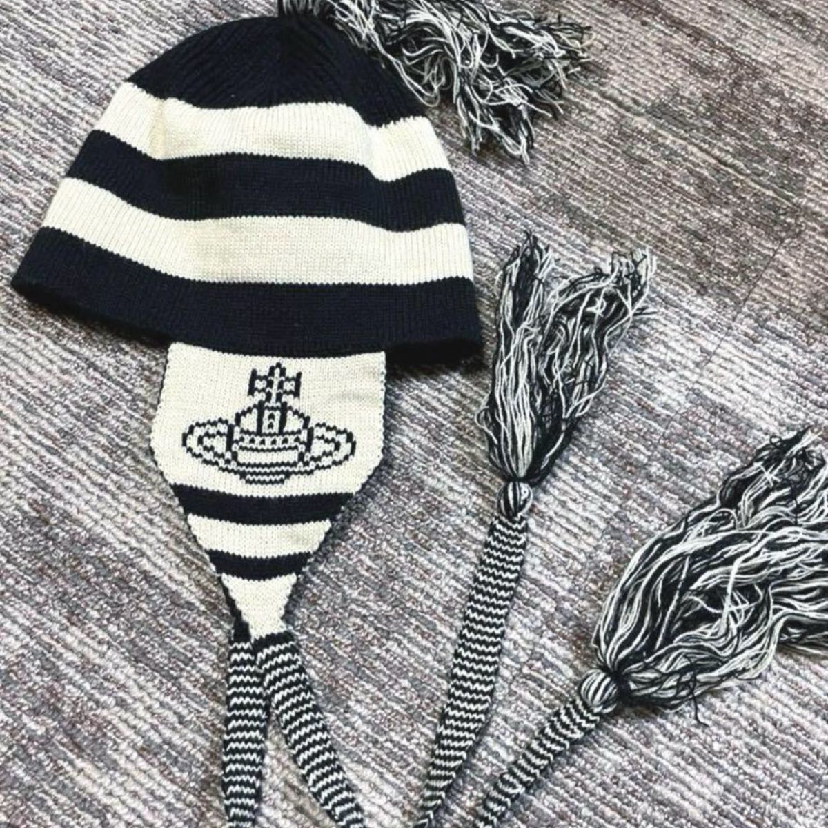 袋付】vivienne westwood 新品 耳当て付きニット帽 NANA ヴィヴィアン