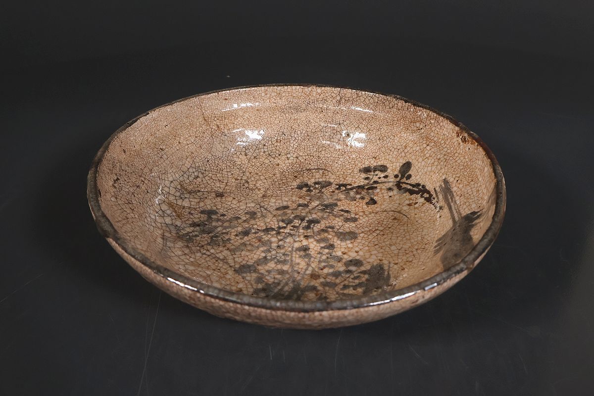 江戸時代古絵志野菓子器箱付き 江戸時代古絵志野菓子器箱付き 2025年