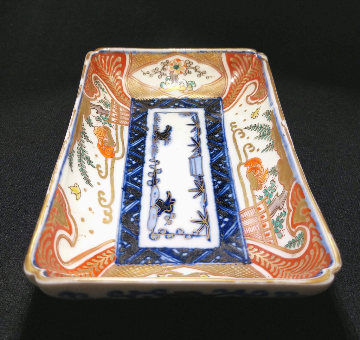 古伊万里 色絵風景画人物図三ツ鉢揃 二重四ツ足