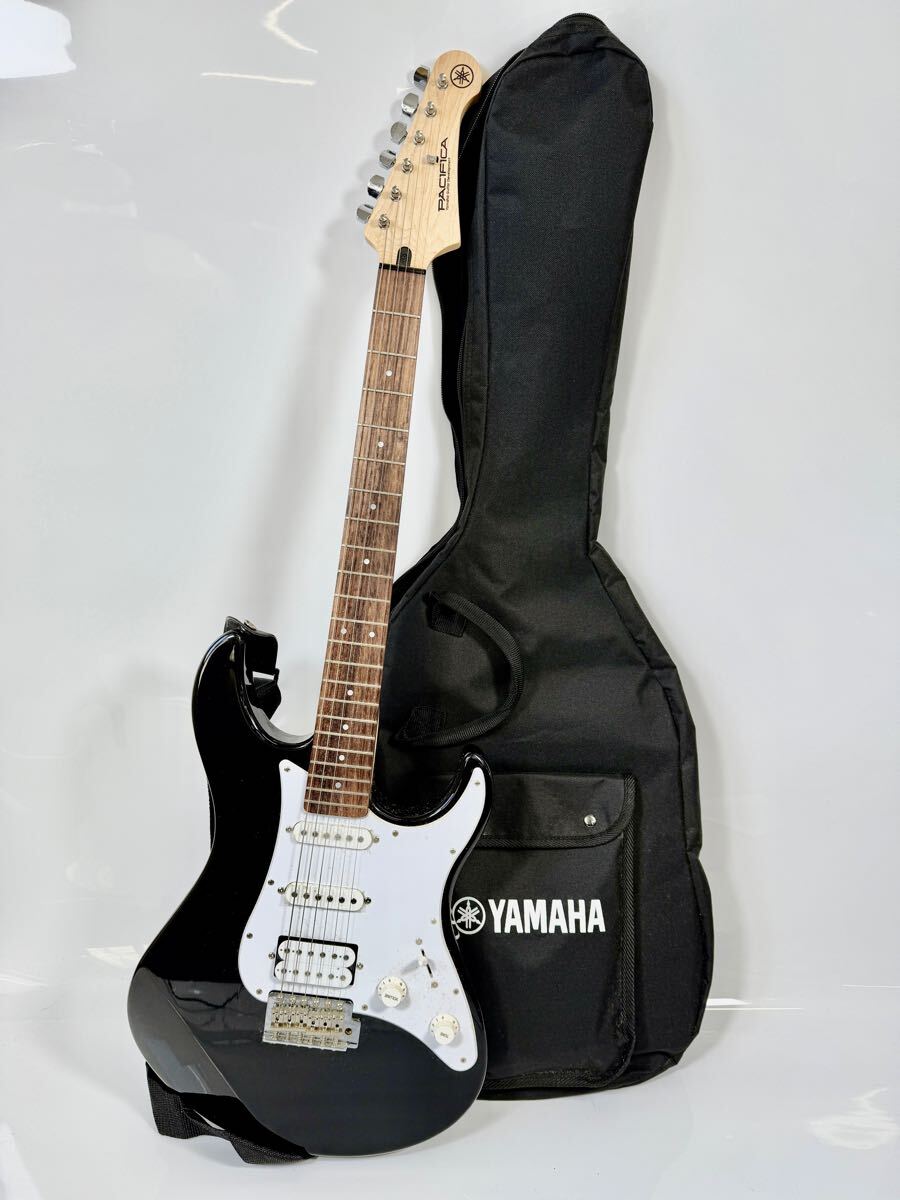 Yamaha PACIFICA PAC012 エレキギター 黒 ソフトケース付き