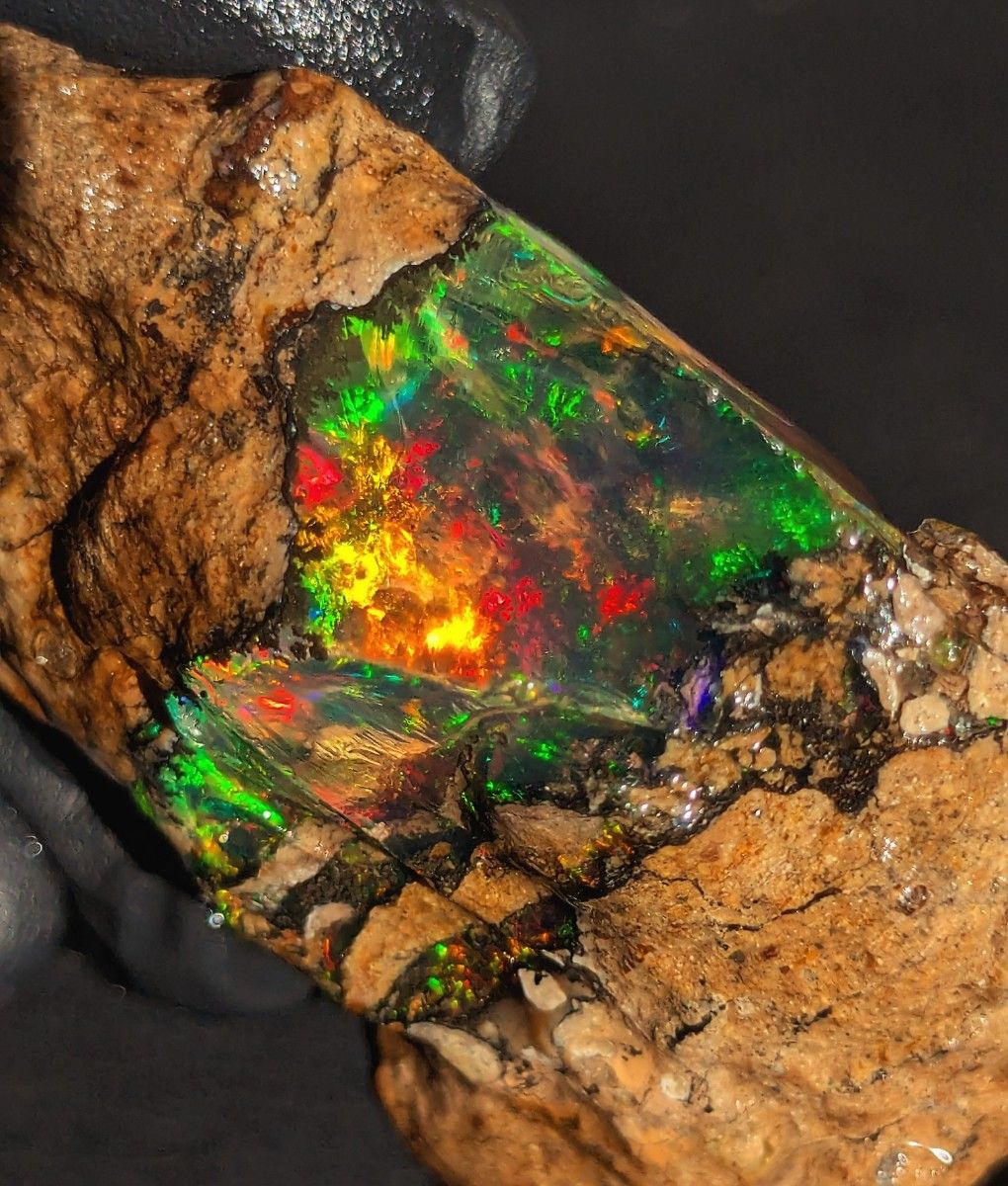 エチオピア オパール 原石 鉱物標本 ジュエリーグレード AAA