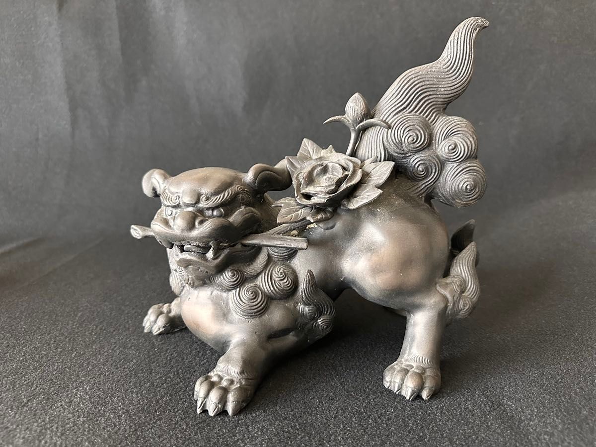 照雲作 「唐獅子牡丹」 （銅置物） 照雲作「唐獅子牡丹」（銅置物）