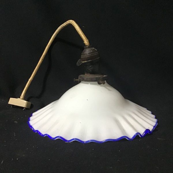 アンティーク電笠 乳白色 青 アンティーク電笠 乳白色 青 アンティーク